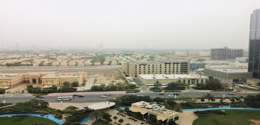 1 Bedroom / Unfurnished / 1 – 4 Cheques / 1 x Parking