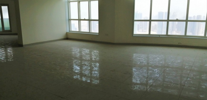 Huge 4 Bed / Amazing Views / High Floor