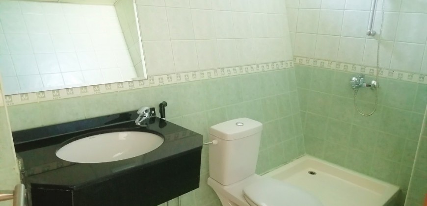 2 Bedroom at JLT / Park view / Full en-suite Bathroom