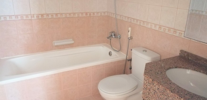 2 Bedroom at JLT / Park view / Full en-suite Bathroom